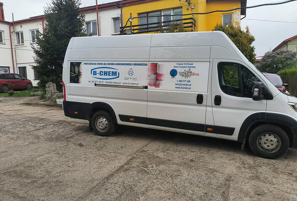 Oklejanie samochodów dostawczych dużych