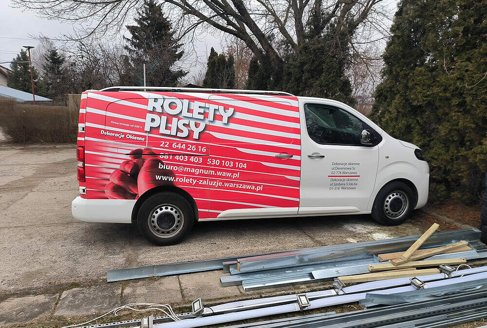 Oklejanie samochodów dostawczych średnich