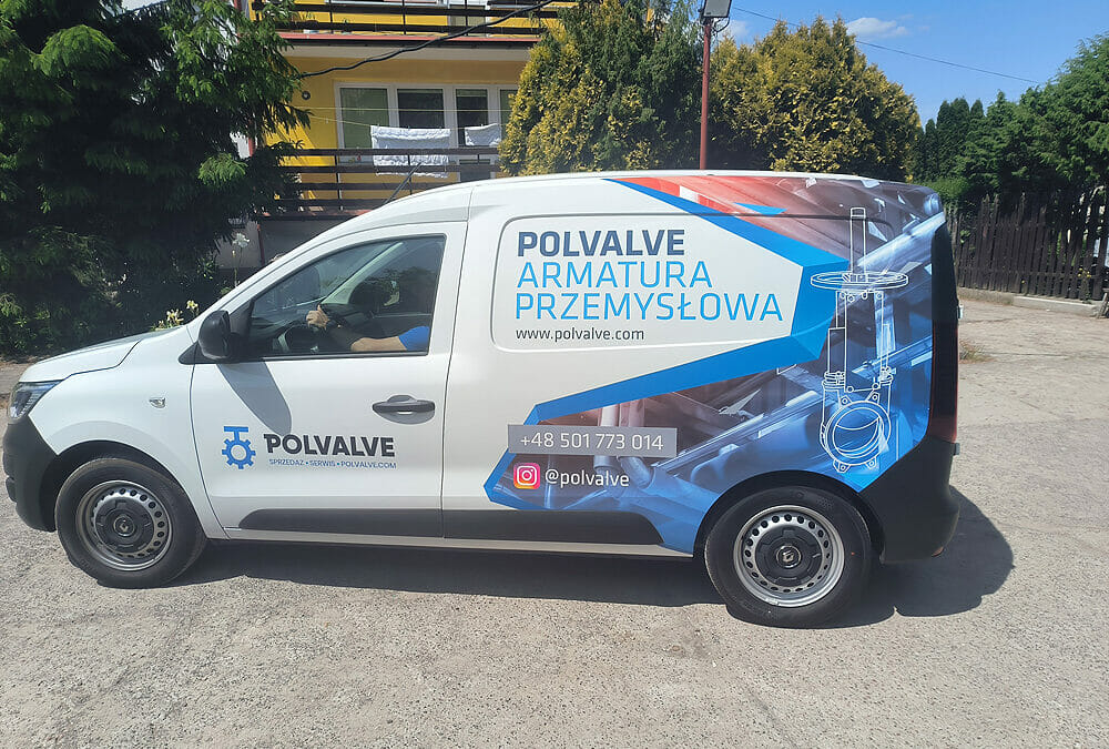 Oklejanie samochodów dostawczych małych